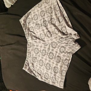 Flower pattern shorts
